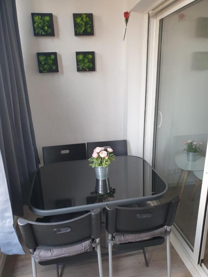 Holiday Con Vistas A Playa Y Con Piscina Roses Exterior photo